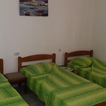 Rooms Sijak Bar Exteriör bild