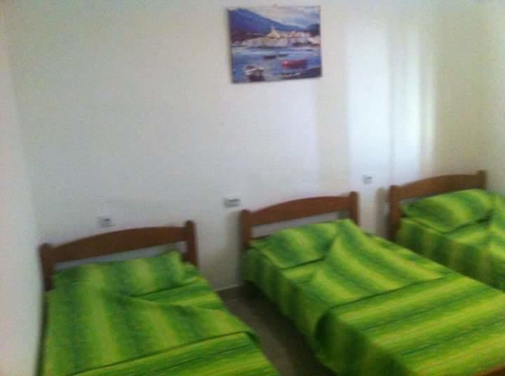 Rooms Sijak Bar Exteriör bild