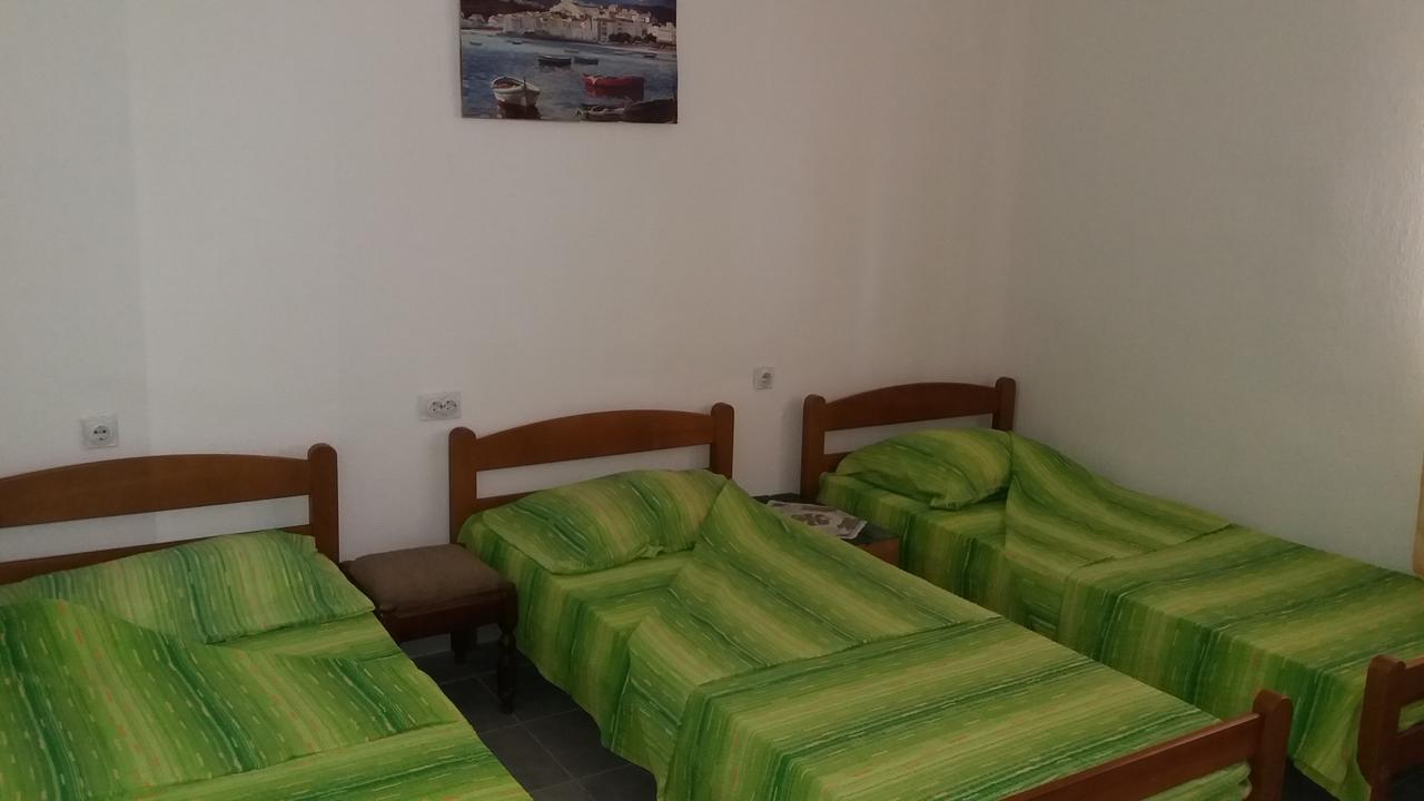 Rooms Sijak Bar Exteriör bild